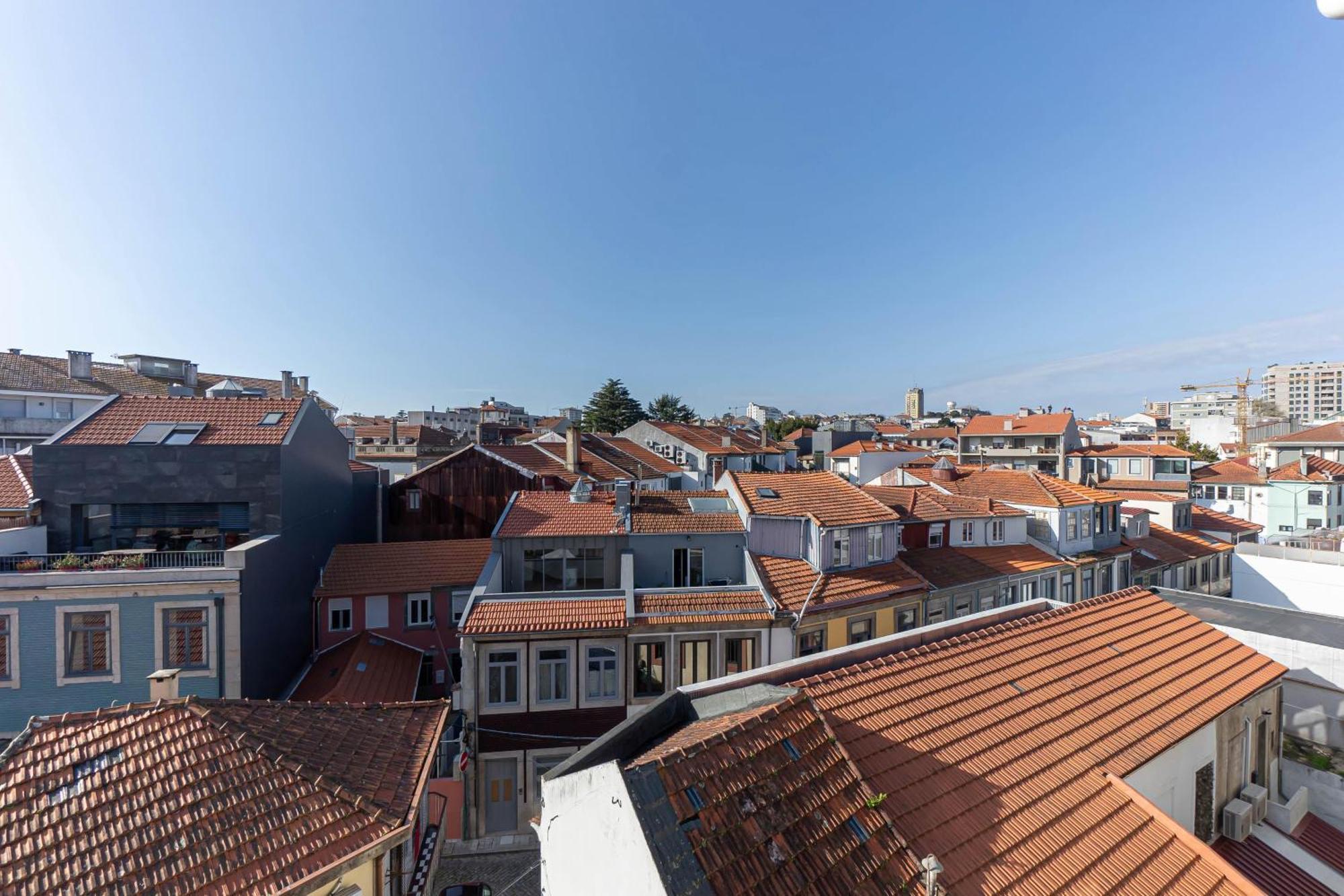 Top Floor Apartment With Sunny Balconies Porto Kültér fotó
